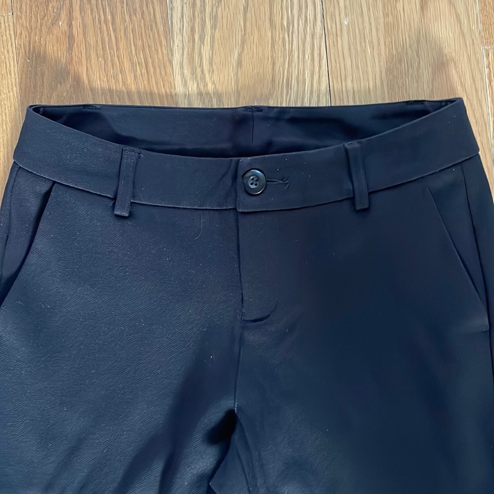 Cabi size 4 black inseam 28